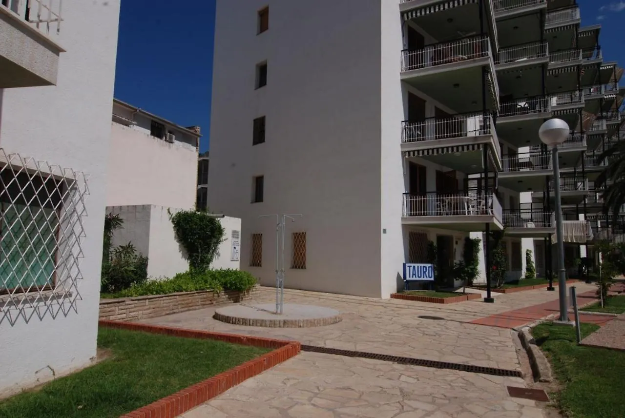 Zeus Tauro Apartman Salou